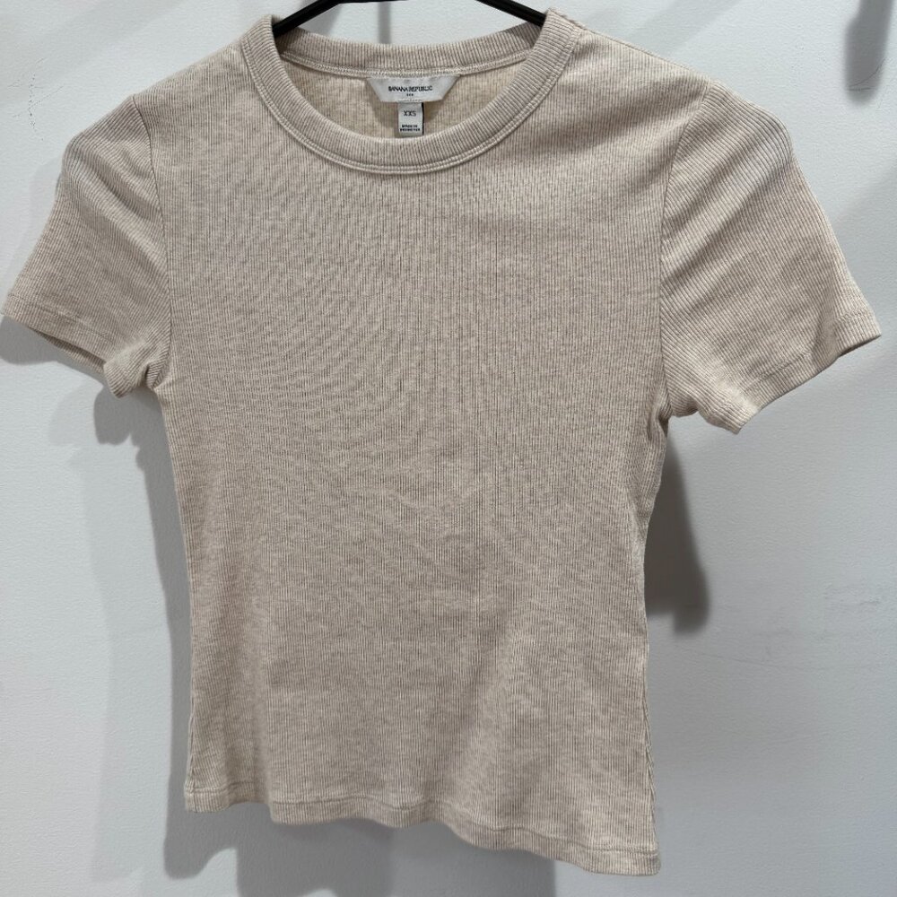 Banana Republic Ribbed T-shirt